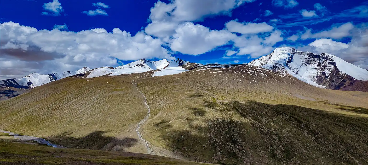 Dzo Jongo East Peak with Markha Valley Trek